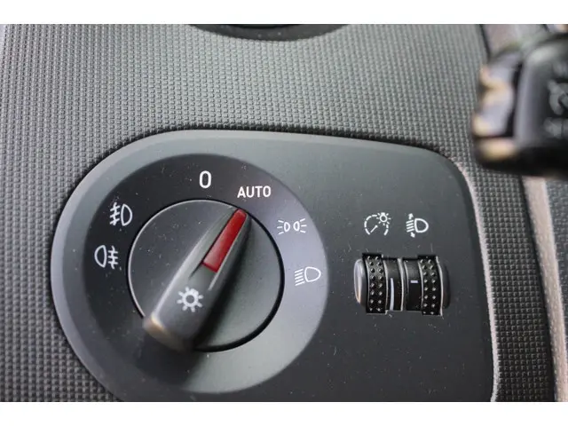SEAT Ibiza 1.2 TSI Chill Out plus 2013 Benzine 14