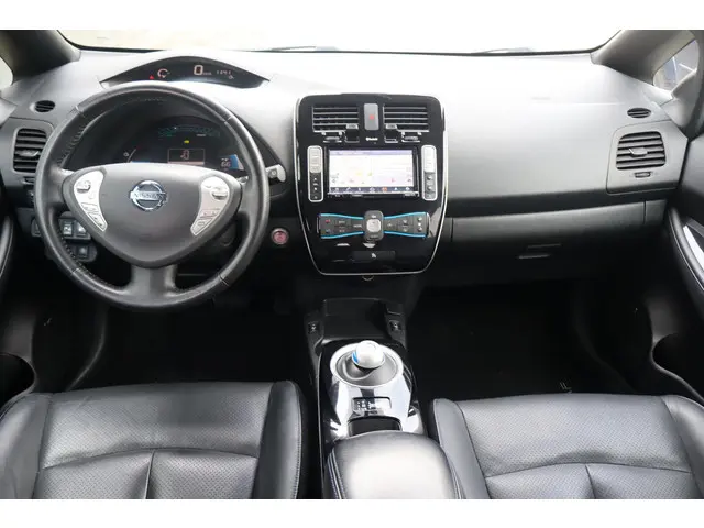 Nissan Leaf Tekna 30 kWh 2016 Elektrisch 2