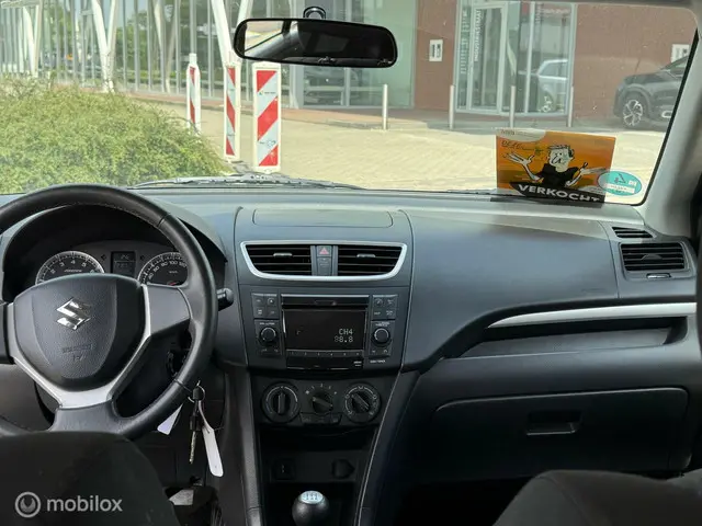 Suzuki Swift 1.2 Bandit EASSS 2012 Benzine 12