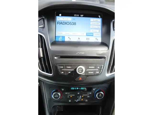 Ford Focus 1.0 ST-Line 126 Pk HB 2017 Benzine 26