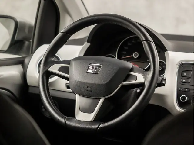 SEAT Mii 1.0 Sport 2016 Benzine 17