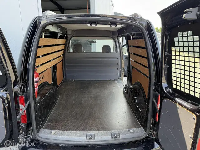 Volkswagen Caddy Bestel 1.6 TDI Maxi 2014 Diesel 19