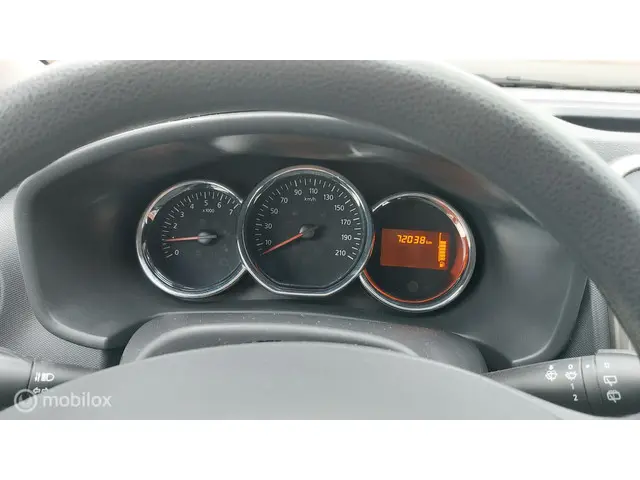 Dacia Logan MCV 0.9 TCe Lauréate 2014 Benzine 15