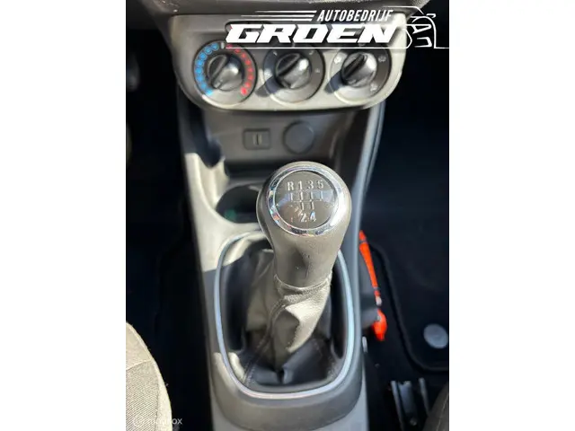 Opel Corsa 1.4 Edition 82.000 KM NLAUTO 2016 Benzine 24