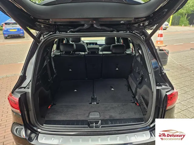 Mercedes-Benz GLB AMG 35 4MATIC Premium 2020 Benzine 13