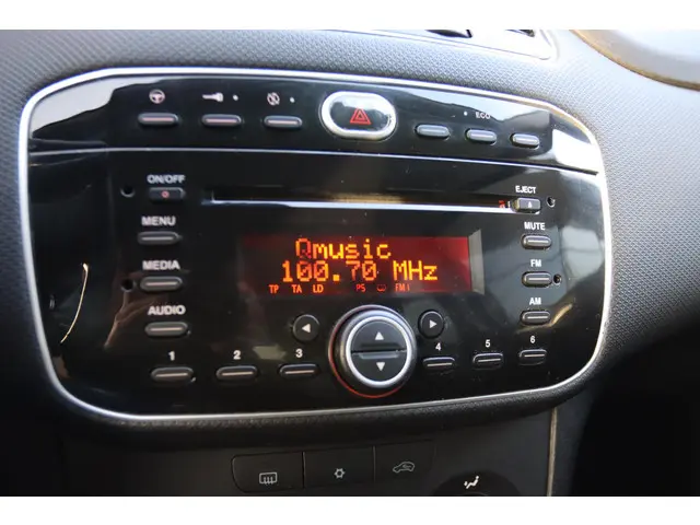 Fiat Punto EVO 0.9 TWINAIR EASY 5-DEURS 2012 Benzine 21