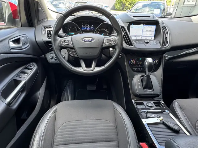 Ford Kuga 1.5 TDCi 120 PK Automaat Titanium 2017 Diesel 28