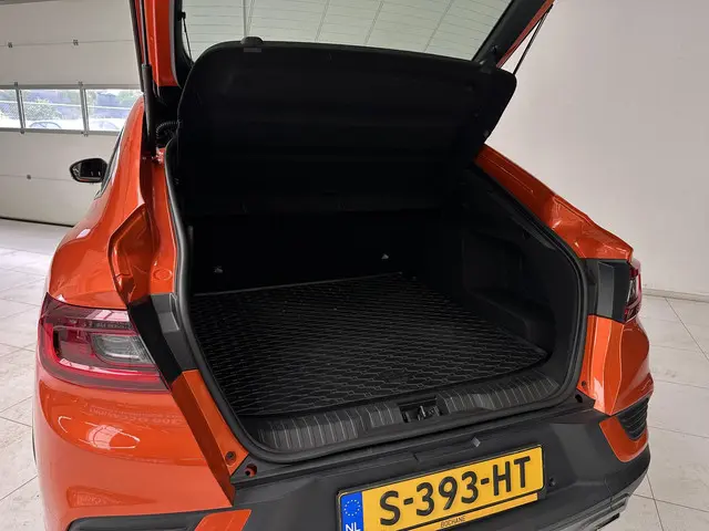 Renault Arkana 1.3 TCe 140 R.S. Line 2021 Benzine 9