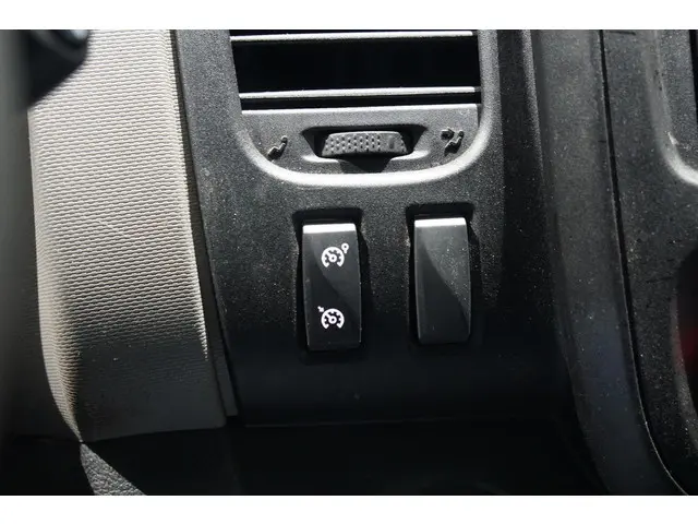 Nissan NV300 1.6 dCi 95 L1H1 Acenta 2019 Diesel 23