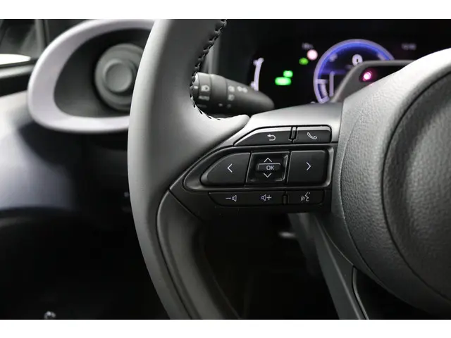 Toyota Aygo X Hybrid 115 pulse 2026 Hybride Benzine 19