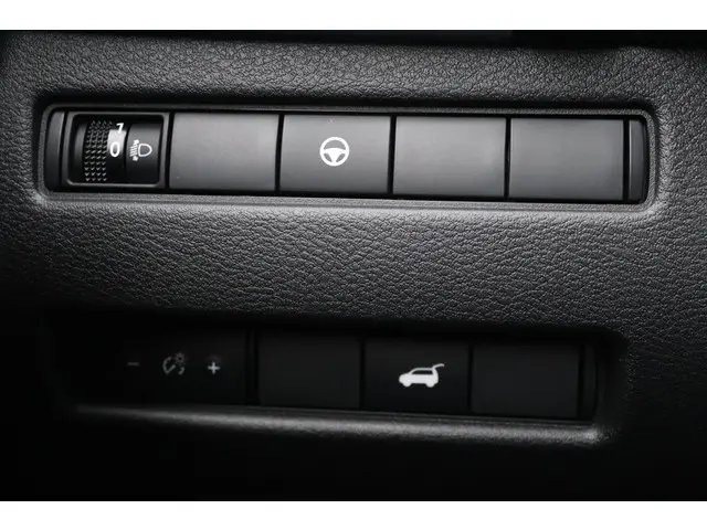 Nissan X-Trail 1.5 e-Power N-Trek 2025 Hybride Benzine 30