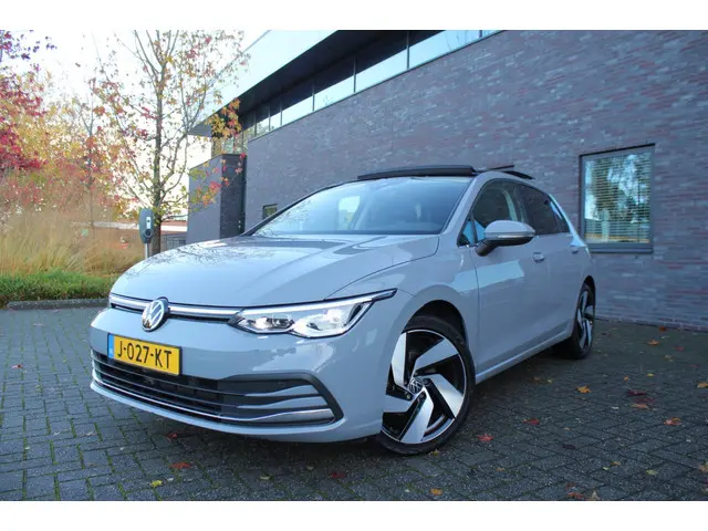 Volkswagen Golf 1.5 eTSI Style 2020 Hybride Benzine