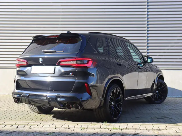 BMW X5 M Competition 2020 Benzine 2