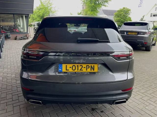 Porsche Cayenne 3.0 E-Hybrid 2021 Hybride Benzine 29