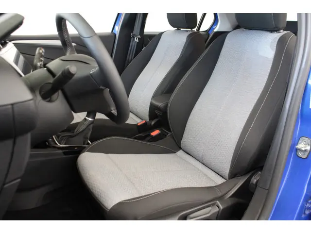 Opel Corsa 1.2 Edition 2024 Benzine 13