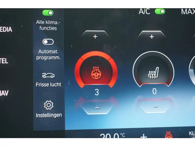 BMW X1 sDrive18i 2023 Benzine 27