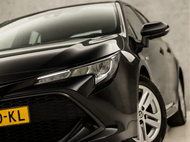 Toyota Corolla 1.8 Hybrid Sport 2021 Hybride Benzine 12