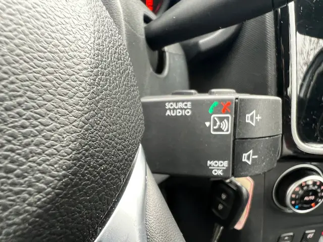 Dacia Logan MCV 0.9 TCe Tech Road 2020 Benzine 20