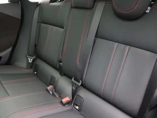 MINI Aceman SE 2025 Elektrisch 33