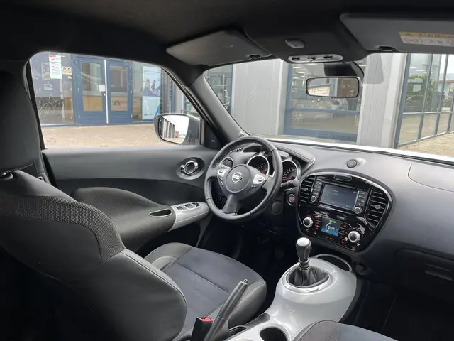 Nissan Juke 1.2 DIG-T S/S N-Vision 2017 Benzine 55