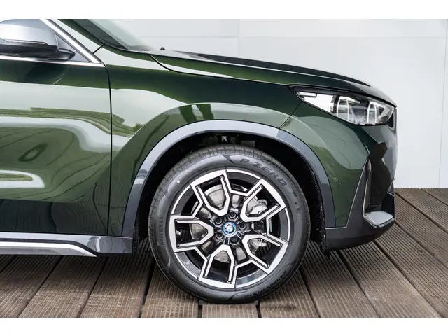 BMW iX1 IX1 xDrive30 2024 Elektrisch 6
