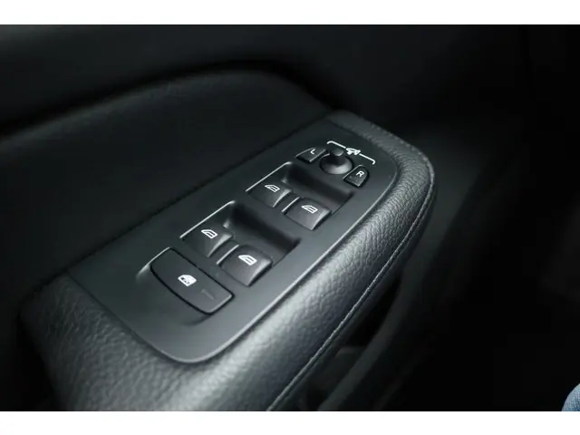 Volvo V60 2.0 T8 Inscription 2022 Hybride Benzine 8