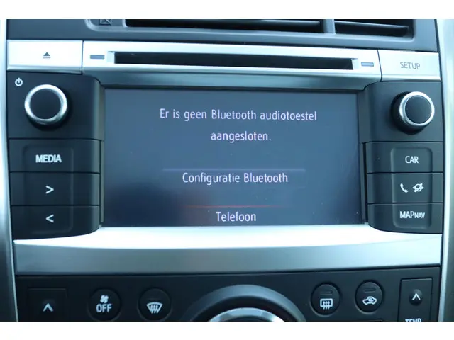 Toyota Verso 1.8 VVT-i BUSINESS AUT. 2013 Benzine 29