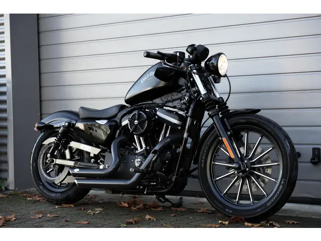 Harley-Davidson Sportster XL 883 N Iron 2013 Benzine 16