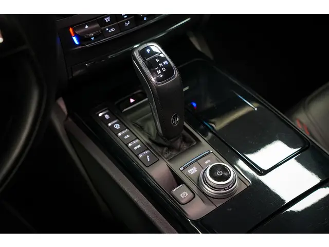 Maserati Ghibli 3.0 V6 S Q4 Ribelle 2021 Benzine 15