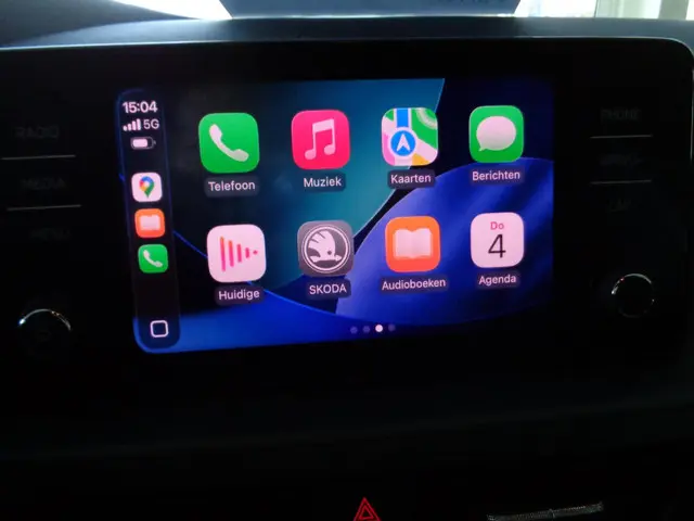 Škoda Kamiq 1.0 TSI Ambition 2023 Benzine 17