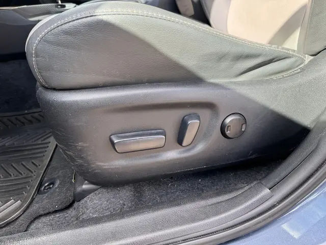 Toyota RAV4 2.5 Limited 4WD Automaat 2013 Benzine 28