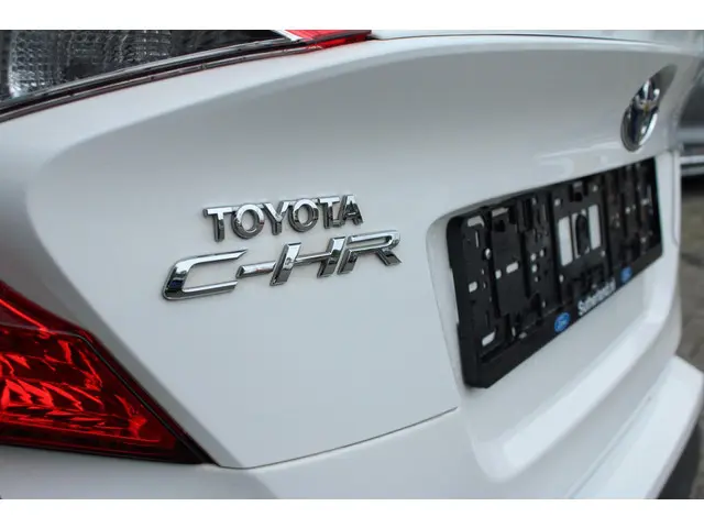 Toyota C-HR 1.8 Hybrid Dynamic 2019 Hybride Benzine 11