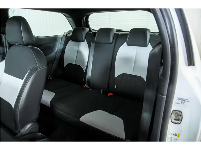 Citroën DS3 1.2 VTi 2014 Benzine 34