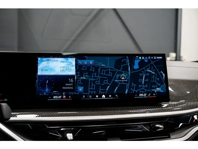 BMW X6 M60i xDrive 2023 Benzine 42