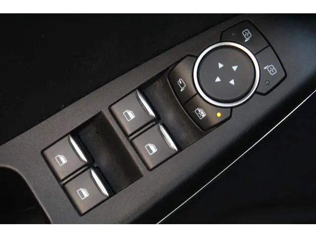 Ford Fiesta 1.0 EcoBoost Titanium 2021 Benzine 6