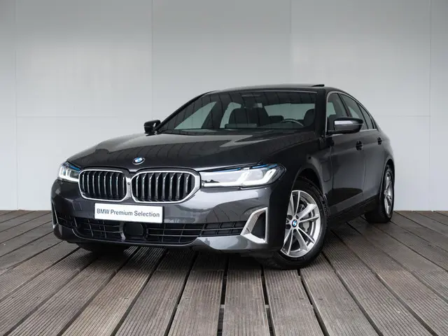 BMW 5 Serie Sedan 530e xDrive 2021 Hybride Benzine 49
