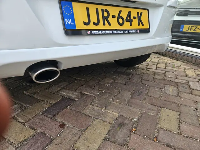 Opel Corsa 1.4-16V Opc-Line,Sport 2014 Benzine 10