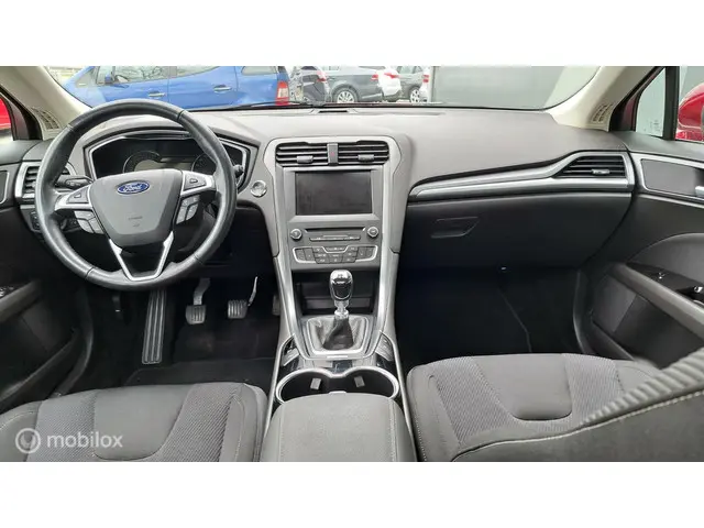 Ford Mondeo 1.5 Titanium 2015 Benzine 29