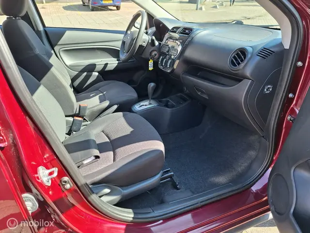Mitsubishi Space Star 1.0 COOL+ 2018 Benzine 9