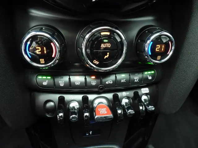 MINI 3-Deurs One 2022 Benzine 14