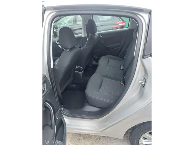 Peugeot 208 1.2 PureTech Active 2016 Benzine 14