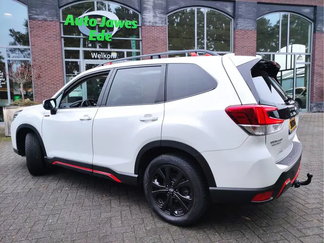 Subaru Forester 2.0i e-BOXER Sport 2020 Hybride Benzine 4
