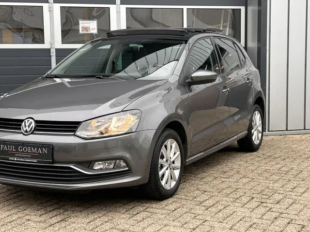 Volkswagen Polo 1.0 Lounge Edition 2015 Benzine 4