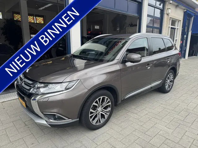 Mitsubishi Outlander 2.0 Connect Pro 2018 Benzine