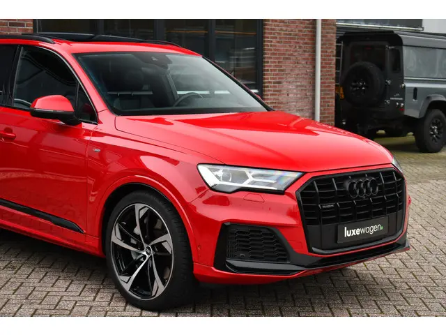 Audi Q7 55 TFSI e quattro S-Line 2021 Hybride Benzine 53