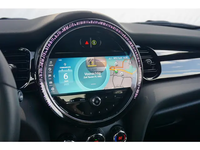 MINI 3-Deurs John Cooper Works Essential 2022 Benzine 19
