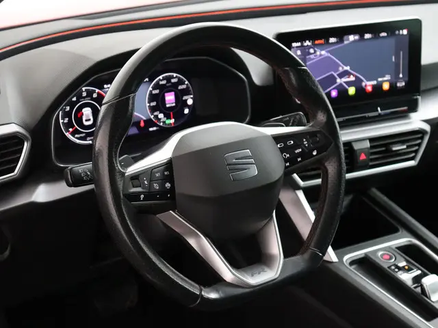 SEAT Leon 1.5 eTSI FR Launch Edition 2021 Benzine 17