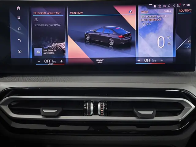 BMW 3 Serie 320e 2023 Hybride Benzine 29