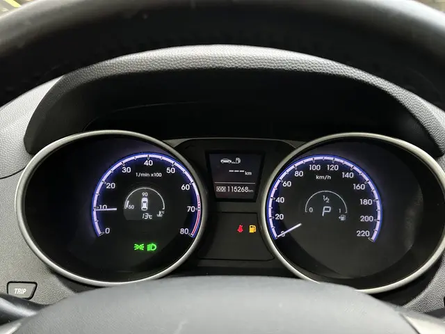 Hyundai ix35 2.0i Active 2012 Benzine 12