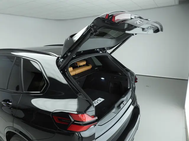 BMW X5 xDrive50e 2024 Hybride Benzine 44